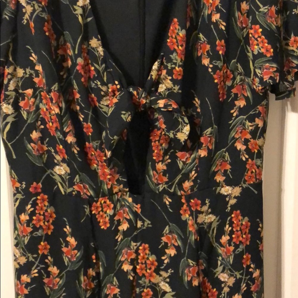 Jumpsuit - Picture 4 of 4